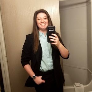 Meet your Posher, Amanda